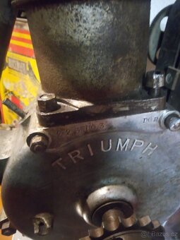 Motor Triumph 500 - 2