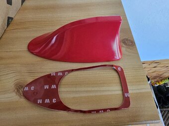 Anténa pro autorádio - shark fin - 2