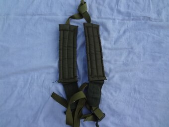 Neoriginal US army výstrojní popruhy. - 2