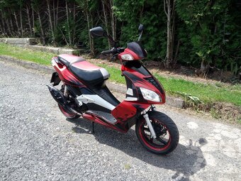Prodám skútr HUATIAN 50 4T r.v 2009 - 2