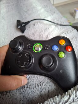 Xbox 360 Slim,250GB - 2
