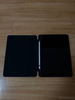Prodám Apple iPad 10,2” 2021 64 GB - 2