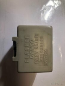 Toyota - RELÉ 8198005040 - 2