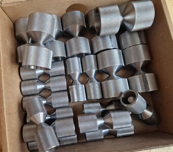 Obráběné ocelové součástky pro vyrovnání příruby - 2