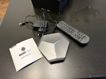 ANDROID TV -A95X F4- 2GB RAM, 16GB ROM. Podpora Micro SD, US - 2