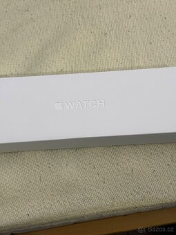 Apple Watch 11 série 46mm zlato-růžový - 2