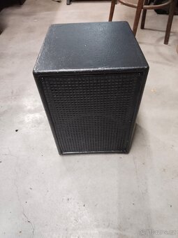 Reprobox pasivni s 10” Rcf 400W 8ohm - 2