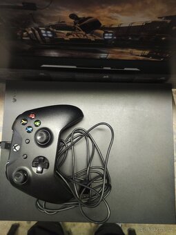 XBOX ONE X 1 TB - 2