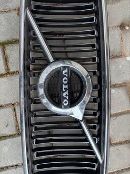 Maska Volvo v90 - 2