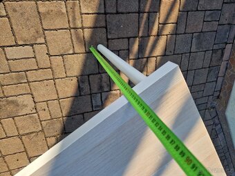 Pracovní - počítačový stůl studentský - 2