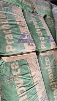 Suché směsi - beton, lepidlo, cement - 2