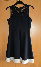 Tmavě modré šaty - 2