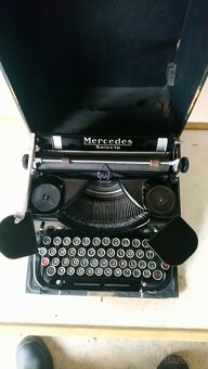 Psací stroj mercedes - 2