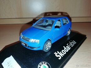 Škoda Fabia 1 hatchback 1:43 kaden modrá - 2