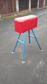 Prodám gymnastickou kozu-koně - 2