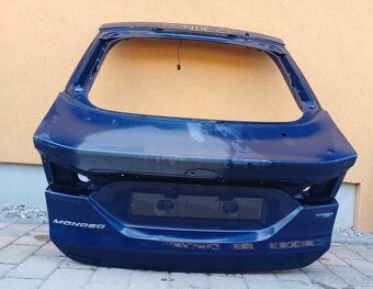 Zadní páté 5-té dveře Ford Mondeo hatchback MK5 - 2