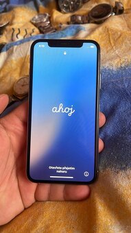 iPhone xs - 2
