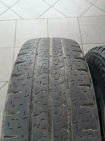 Celoroční pneu Michelin 215/70/15 - 2