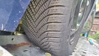 Zimni gumy 2 kus 185 55 14 - 2