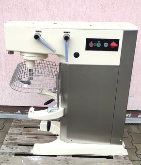 Roboty ALBA - skladem 3 kusy - 2