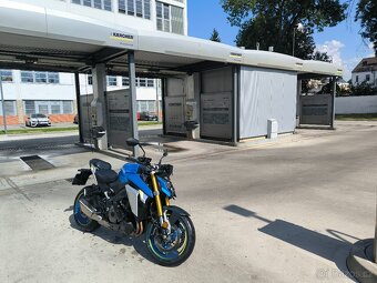 Suzuki GSX-S1000 - 2