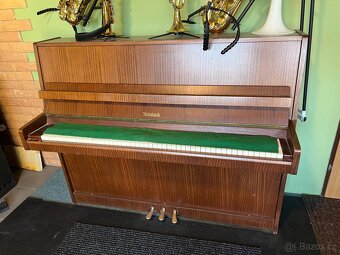 Velká sleva Klavír celopancéřové piano  v dobrém stavu - 2
