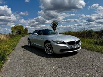 BMW Z4 Sdrive23i 150Kw 2010 TOP STAV - 2