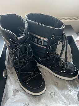 Dětské sněhule Moon Boot vel.33 - 2