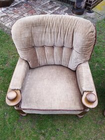 Křesla z masivu - 2