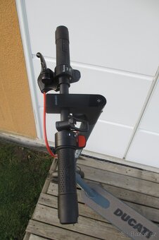 Elektrická koloběžka DUCATI PRO-I EVO MAX SAFE RIDE - 2