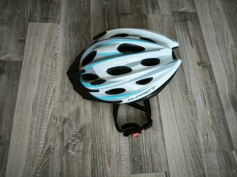 Cyklo helma - 2