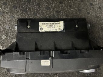 Clinatronic VW MULTIVAN T5 - 2