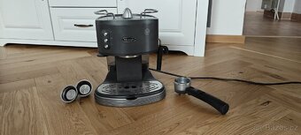 Kávovar DeLonghi - 2
