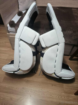 Brankářský set TRUE - betony + rukavice - 2