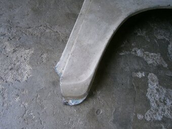 škoda 100 blatník - 2