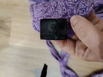 Nosící šátek - 2