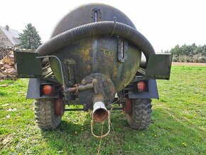 Fekál za traktor - 2