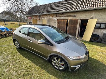 HONDA CIVIC  Typ FK3 - 2