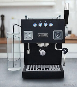 Automatický kávovar Bellezza Bellona Black - 2