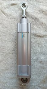 FESTO válec - 2