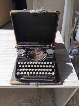 Psací stroj - 2