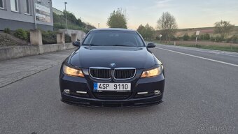 Bmw e90 320i - 2