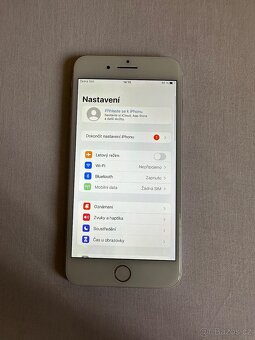 Apple iPhone 8 Plus 64GB - 2