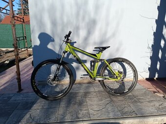 Canyon Nerve AM 8.0 - 2