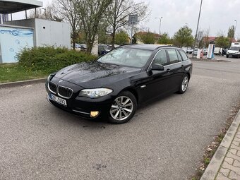 BMW F11 2011 530d 248t km 3.0d Automat kůže nové přední brzd - 2