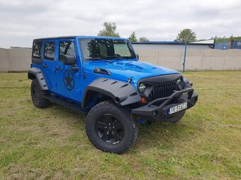 Jeep Wrangler Sahara 3.8 Benzin Hard Top Trail - 2