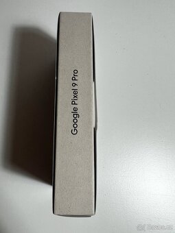 Pixel 9 Pro v barvě Obsidian 128 GB - 2