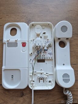 Domácí telefon (k domovnímu zvonku) - 2