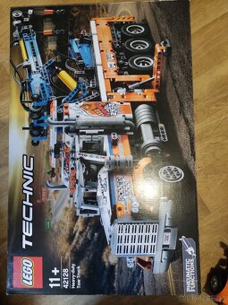 Lego technic 42128 - 2