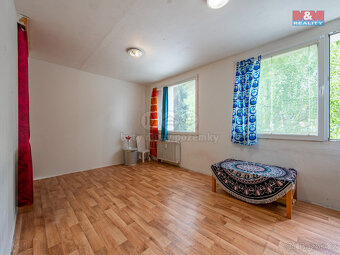 Prodej bytu 1+kk, 33 m², Jesenice, ul. V Lázních - 2